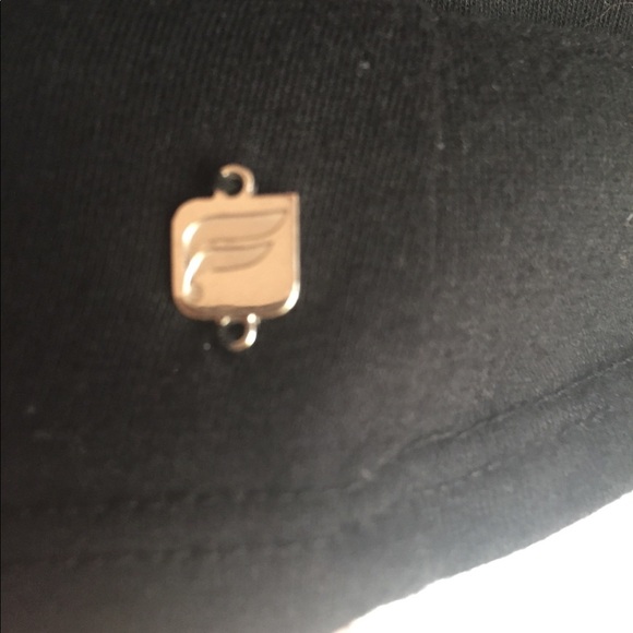 Fabletics Black Workout Tank Medium - Picture 6 of 8